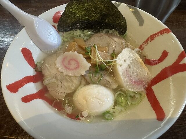 特製塩ラーメン