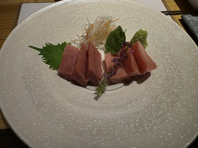 マグロ二種盛り