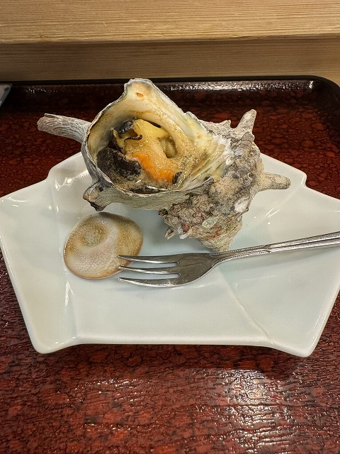 サザエの壺焼き